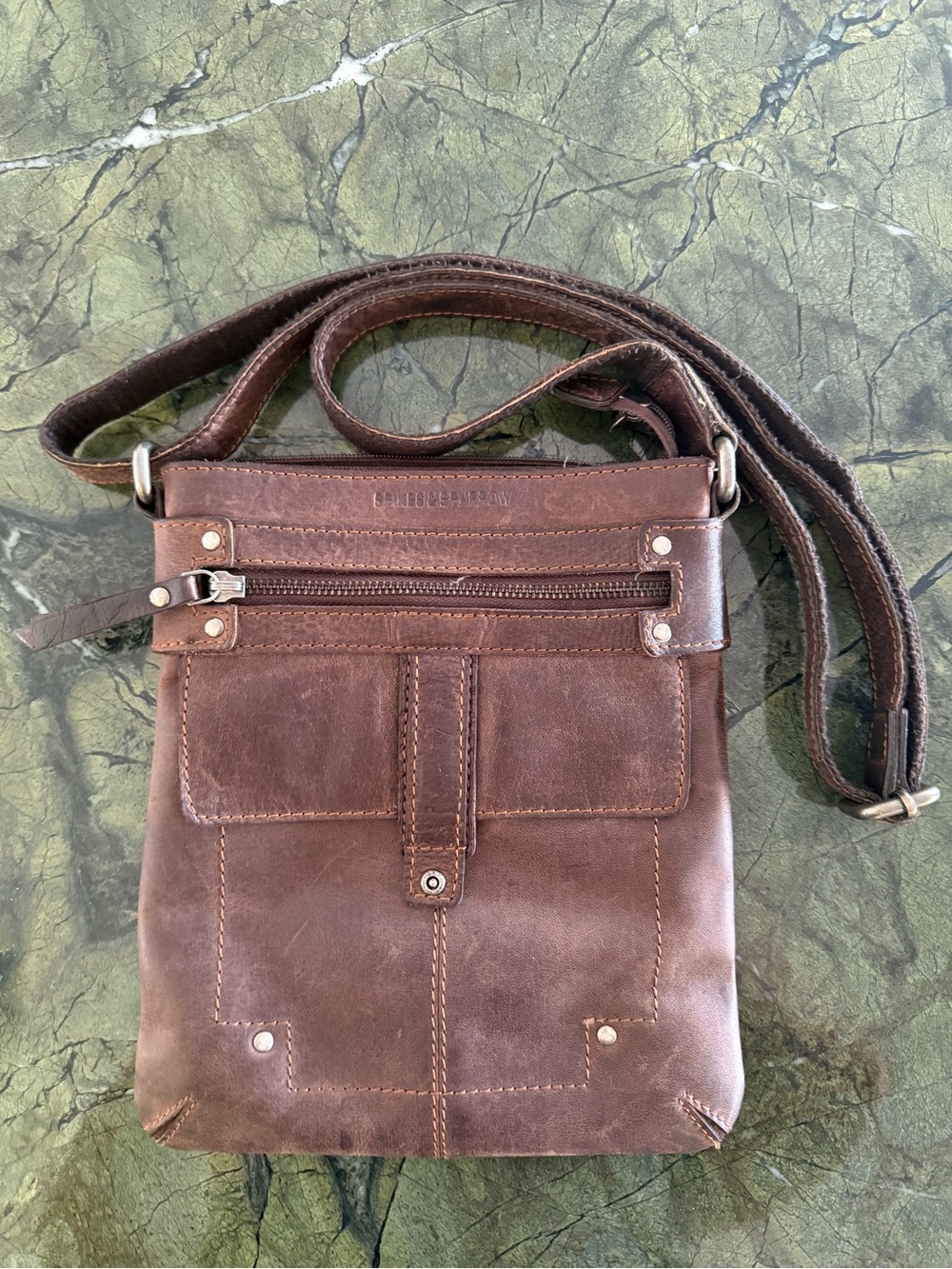 Spikes and Sparrow Leather Crossbody Messenger Bag - Brown